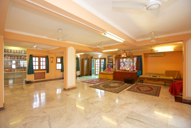 Yoga in Daily Life Foundation Sri Devpuriji Ashram